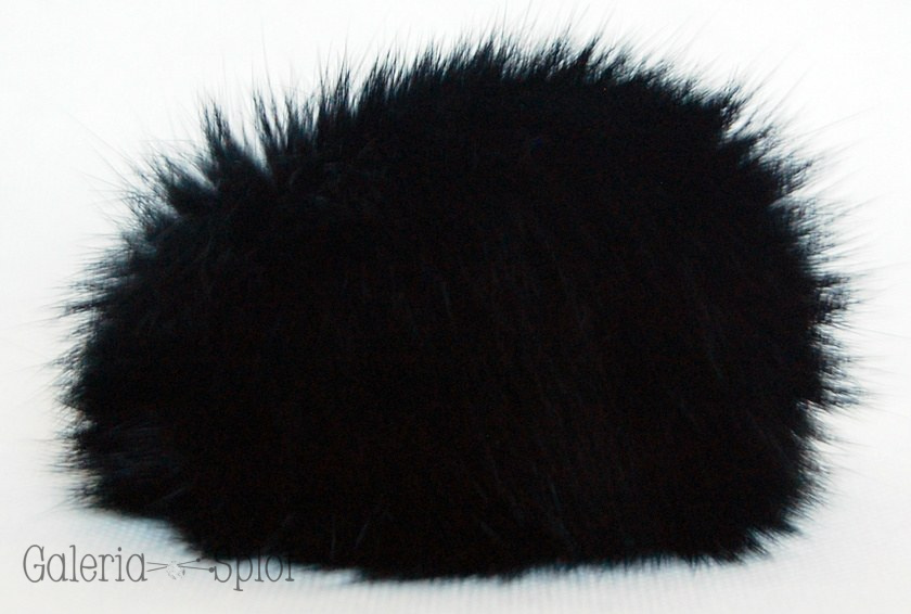 pompon - czarny pompon - czarny