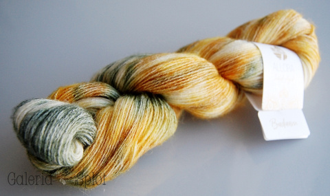 Allora hand-dyed - 259 Badaam