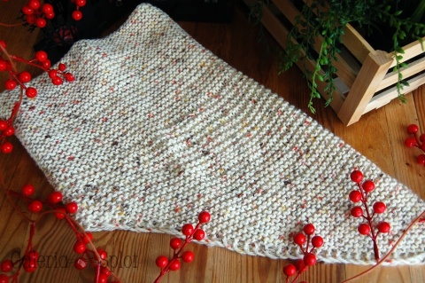 komin w beżu tweed