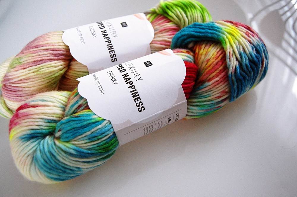 luxury hand-dyed happiness chunky